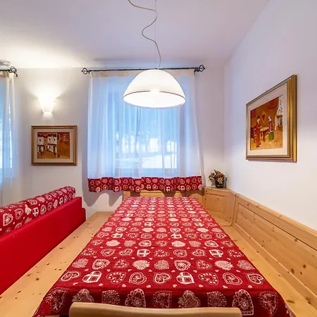 Apartment Dolomites Essence Falcade