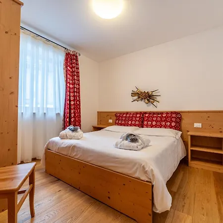 Apartment Dolomites Essence Falcade