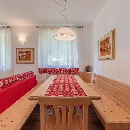 Dolomites Essence Appartement *