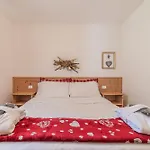 Apartament Dolomites Essence Falcade