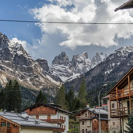 Dolomites Essence *