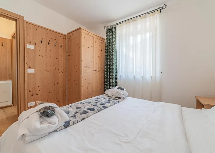 Dolomites Essence Apartamento Falcade