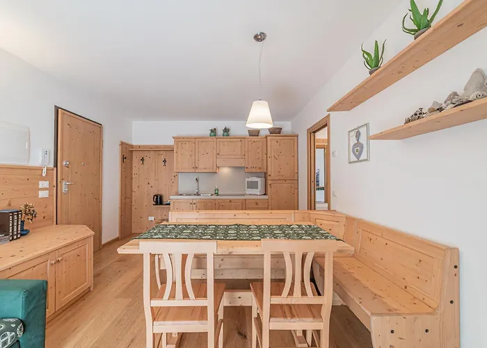 Dolomites Essence Apartamento *